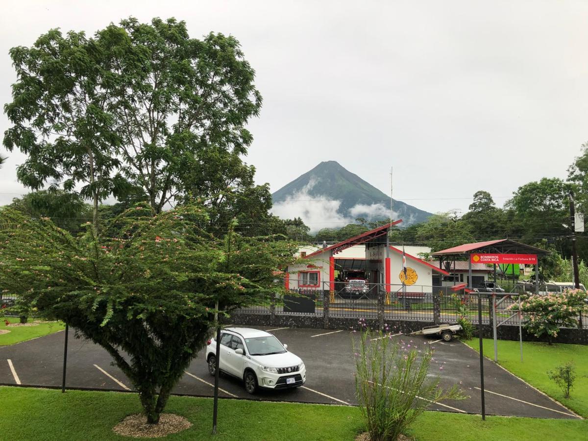 Condo'S Vista Al Volcan ラ・フォルトゥナ エクステリア 写真
